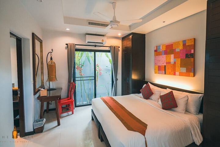 Room 15 of 67