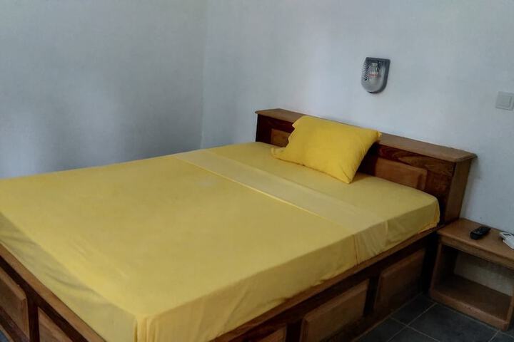 Room 22 of 32