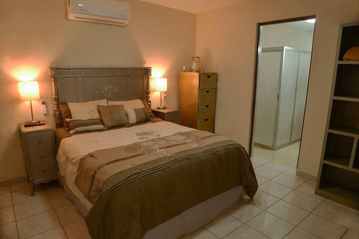 Room 4 of 39