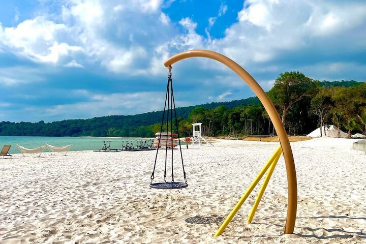 Beach 128 of 163