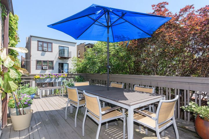 Sundeck 109 of 114