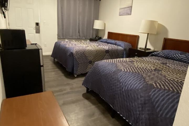 Room 4 of 55