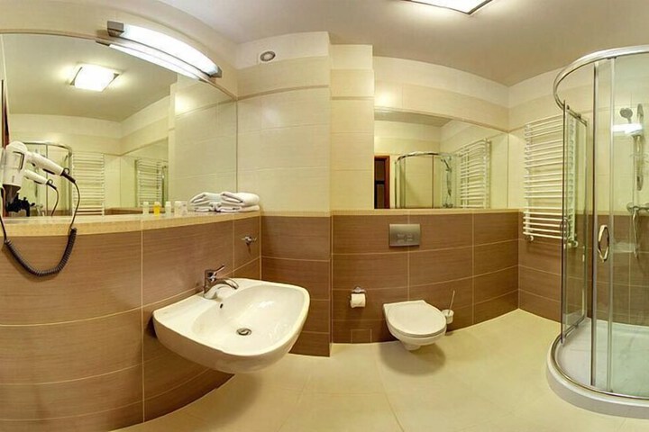 Bath Interior