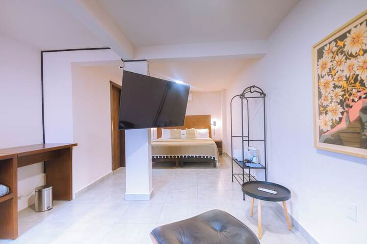 Room 16 of 42