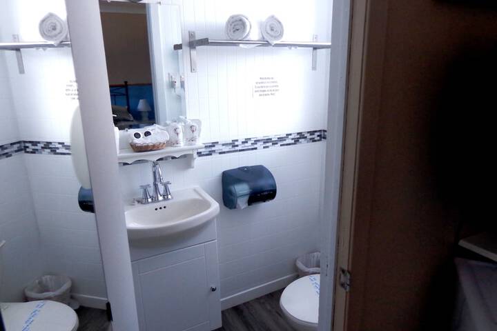 Room 40 of 66