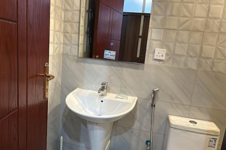 Room 40 of 117