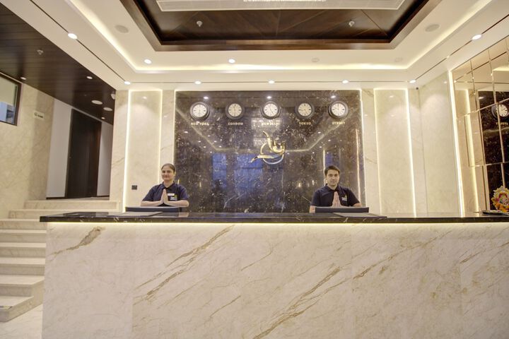 Hotel Interior 4 of 37