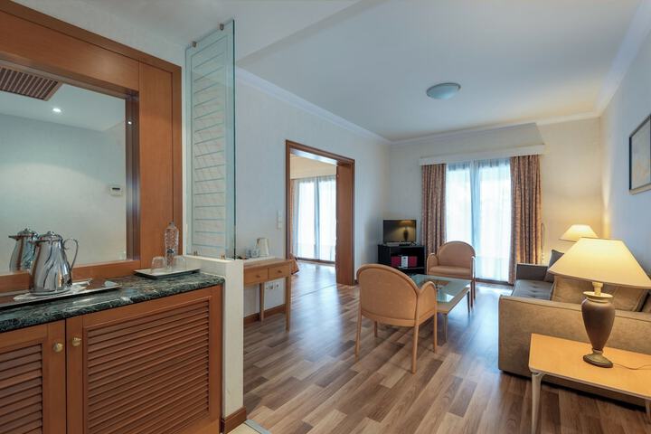 Room 47 of 138