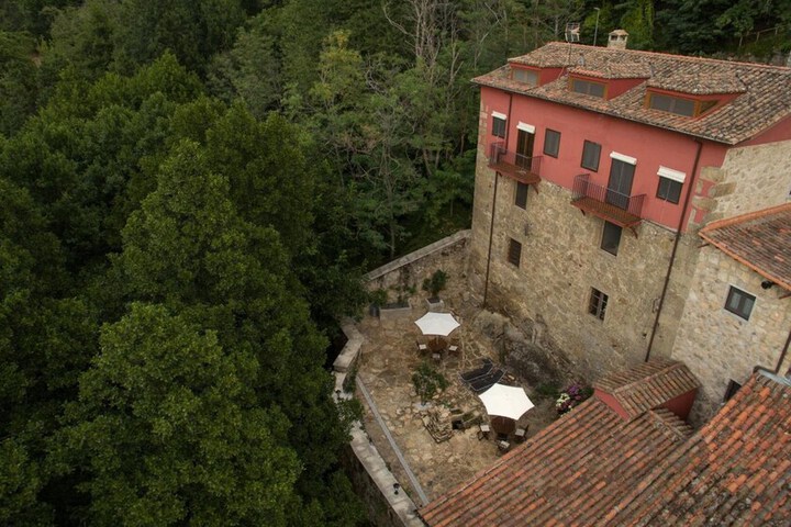 Hotel 43 of 47