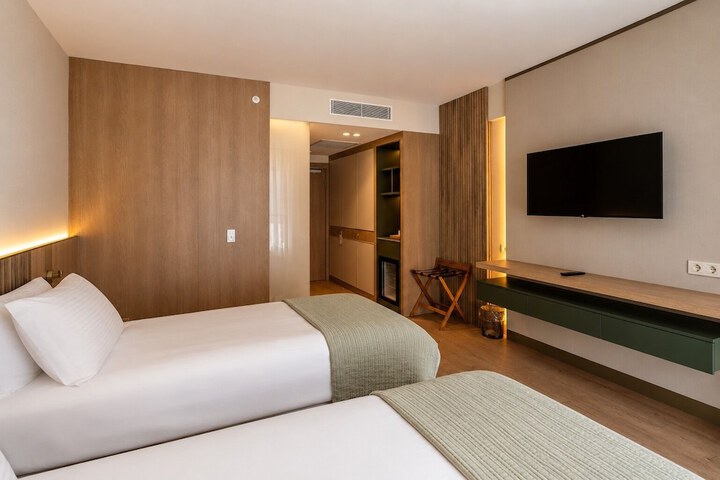 Room 26 of 71