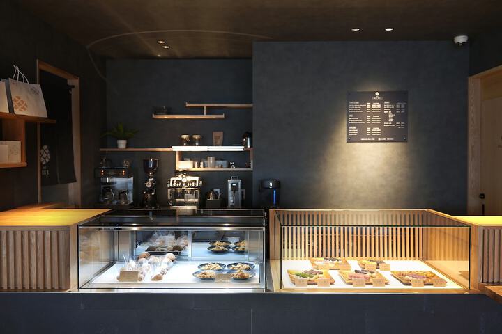 Breakfast/Coffee Service 67 of 70
