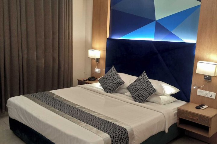 Room 10 of 75