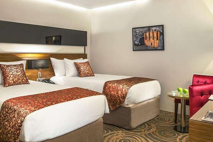 Room 16 of 50