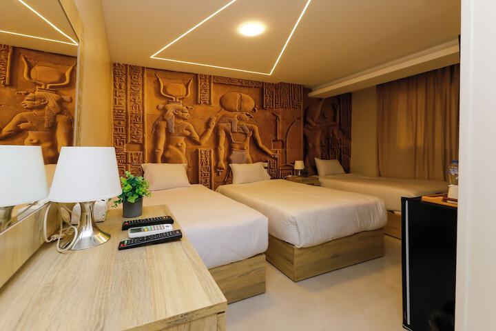 Room 121 of 284
