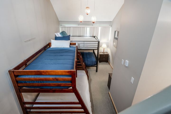 Room 36 of 42