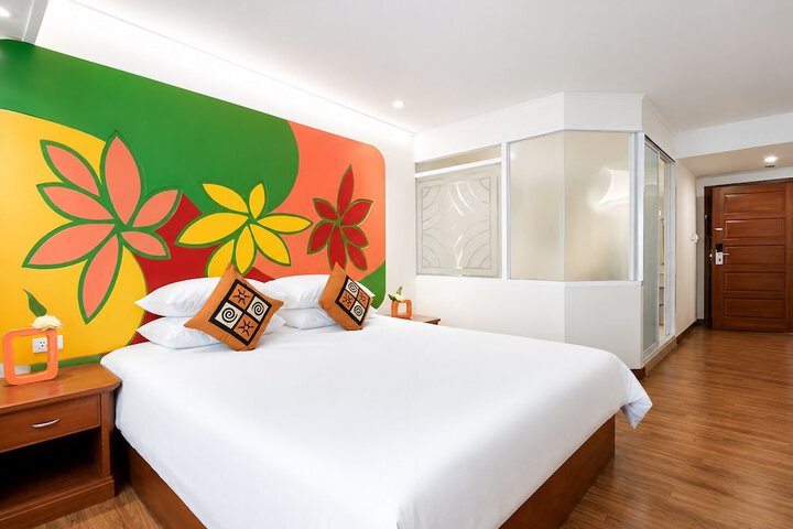 Room 40 of 84