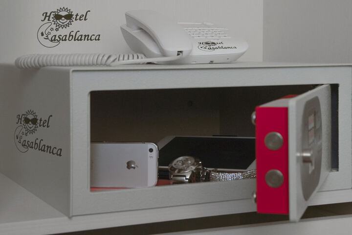 Room amenity