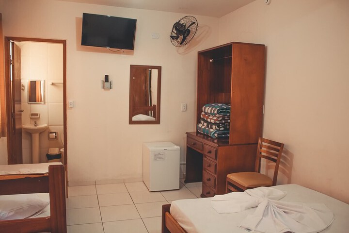 Room 15 of 23