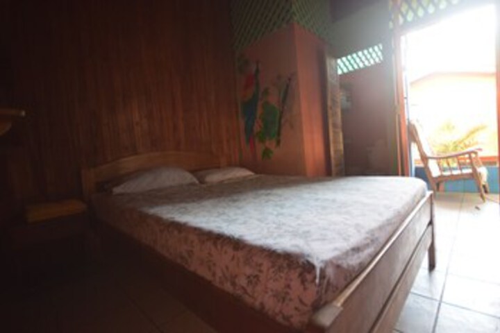 Room 17 of 47