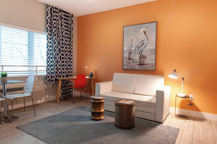 1 Queen Bed (21 of 53)