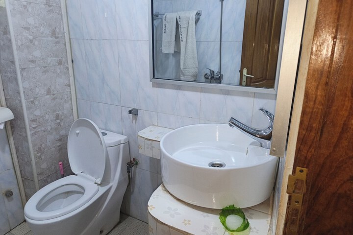 Room 40 of 99
