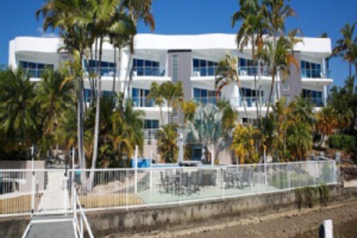 Hotel 33 of 190