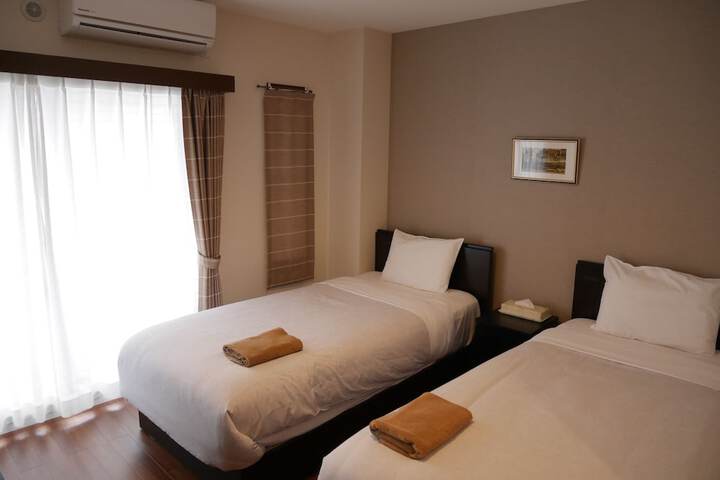 Room 15 of 60