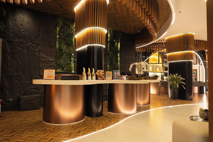 Hotel Interior 10 of 85