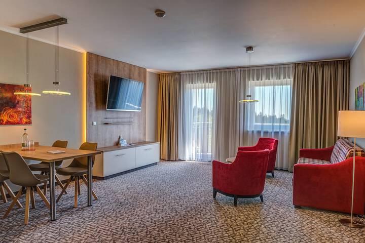 Room 16 of 46