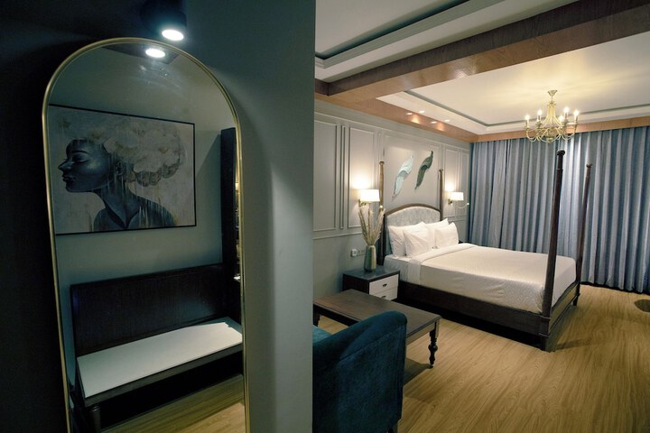 Room 19 of 72