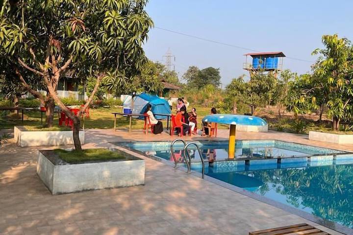 Pool 9 of 16
