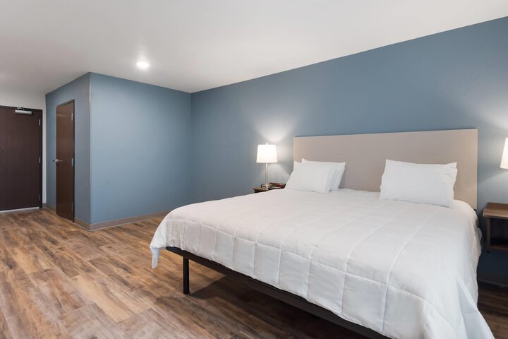 Room 16 of 25
