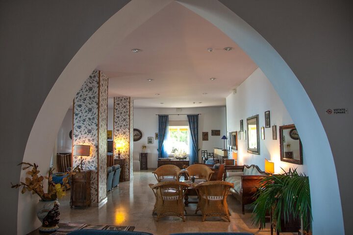 Hotel Interior 8 of 94
