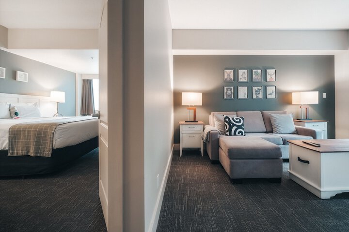 Room 25 of 61