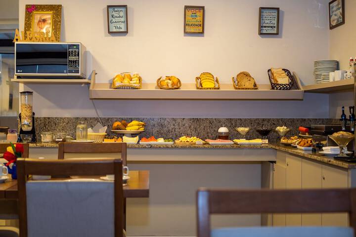 Breakfast/Coffee Service 38 of 39