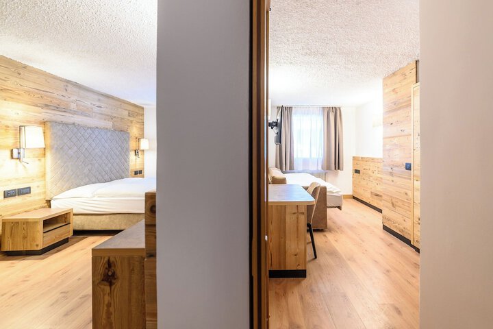 Room 30 of 92