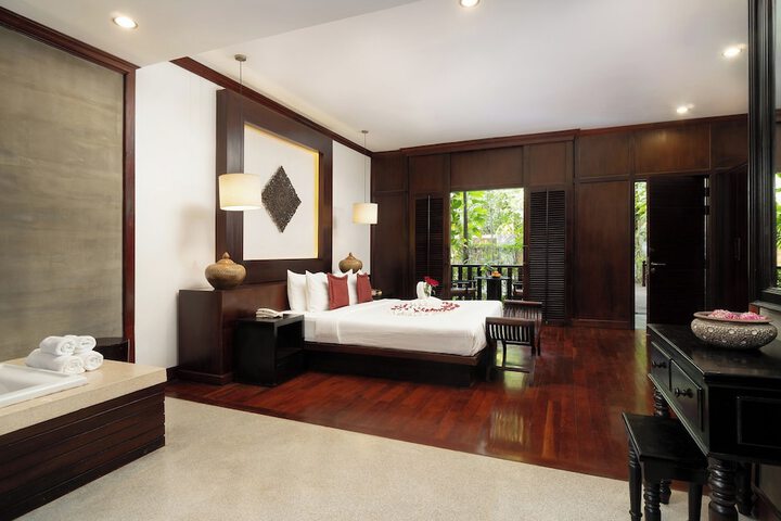 Room 40 of 122