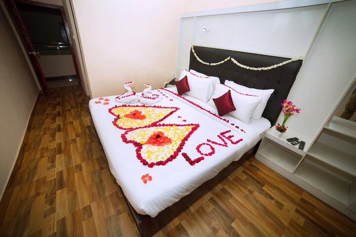 Room 18 of 35