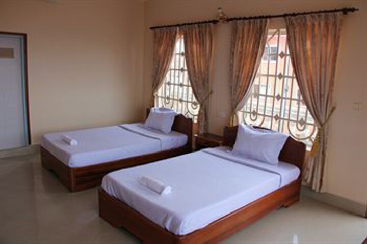 Room 36 of 68