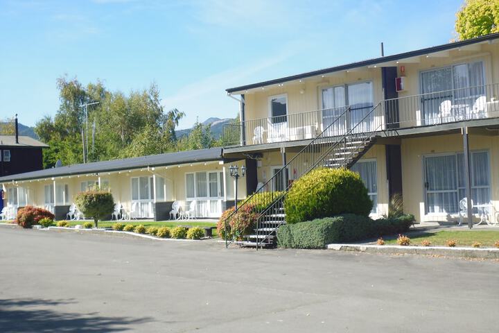 Hotel 41 of 44