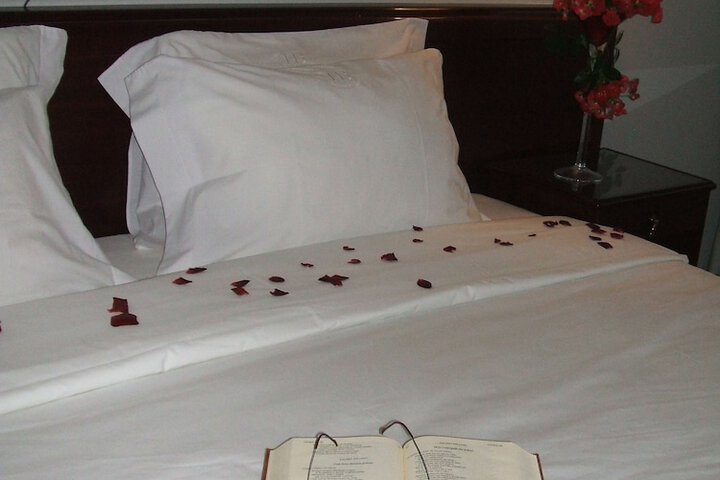 Room 4 of 43