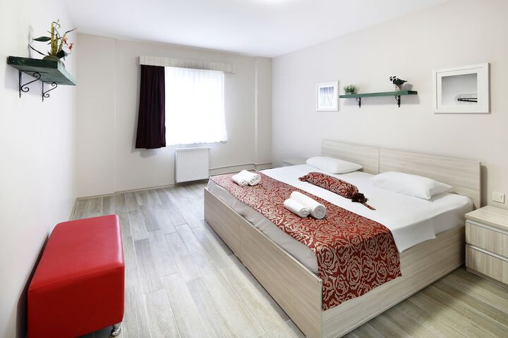 Room 20 of 40
