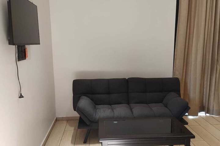 Room 34 of 72