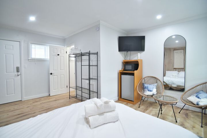 Room 50 of 124