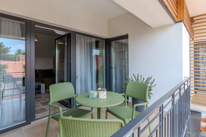 Terrace/Patio 60 of 132