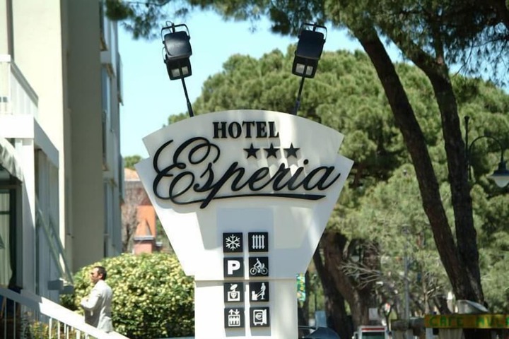 Hotel 19 of 19