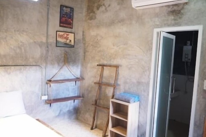 Room 20 of 47