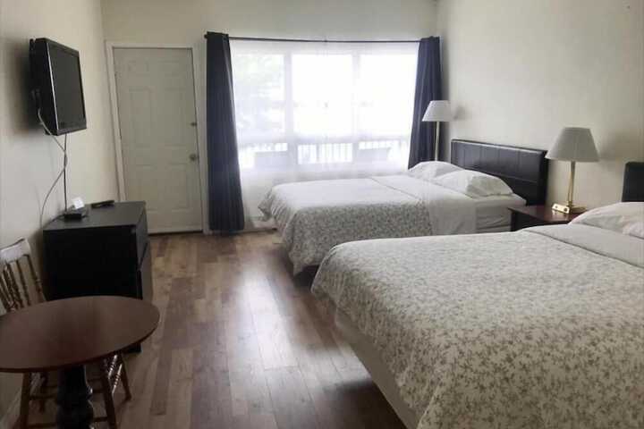 Room 8 of 45
