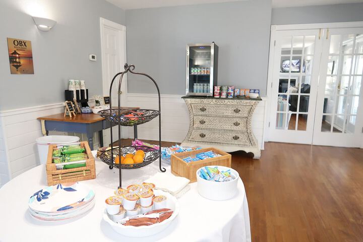 Breakfast/Coffee Service 45 of 65