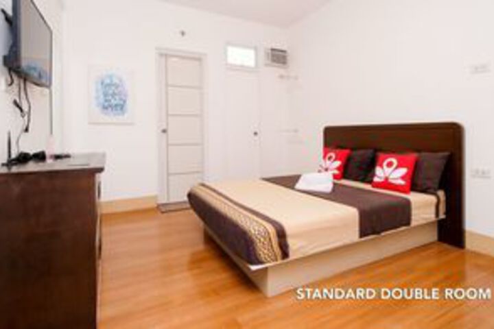 Room 26 of 35
